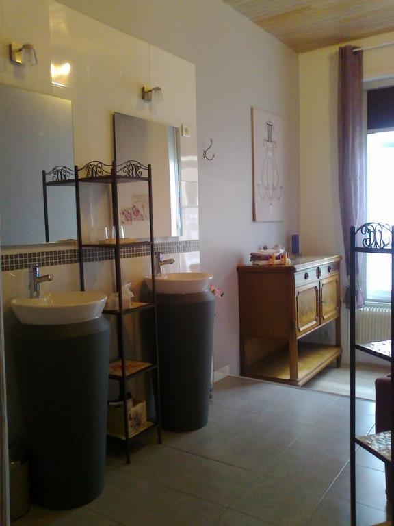 Bed & Breakfast Chambres D'hotes La Belle Haute