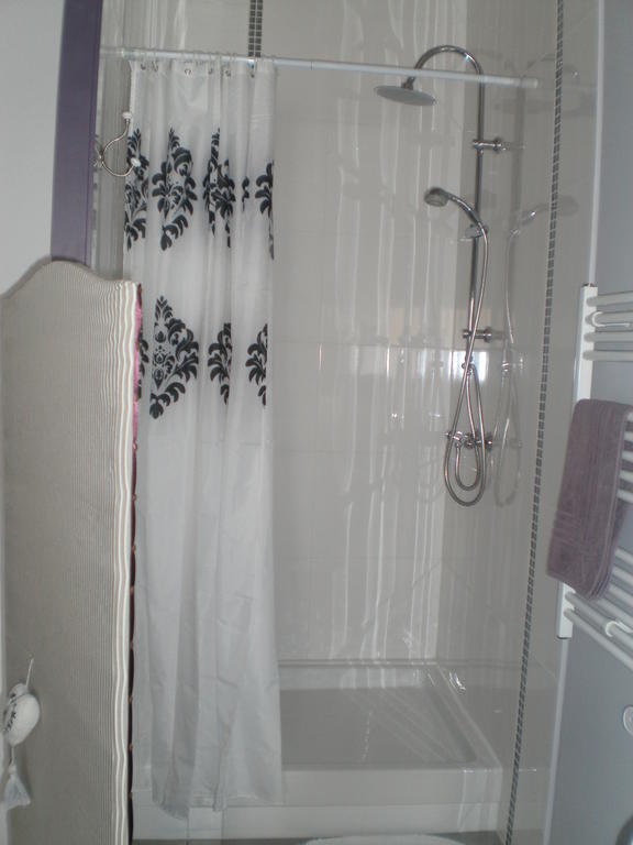 Bed & Breakfast Chambres D'hotes La Belle Haute 3*